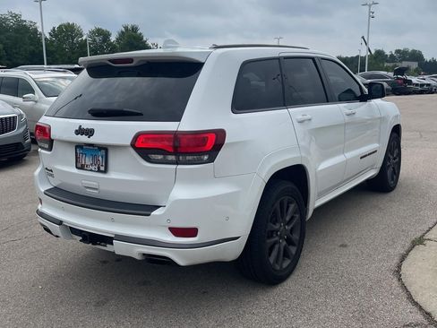 Used 2018 Jeep Grand Cherokee High Altitude AWD/4WD image 4