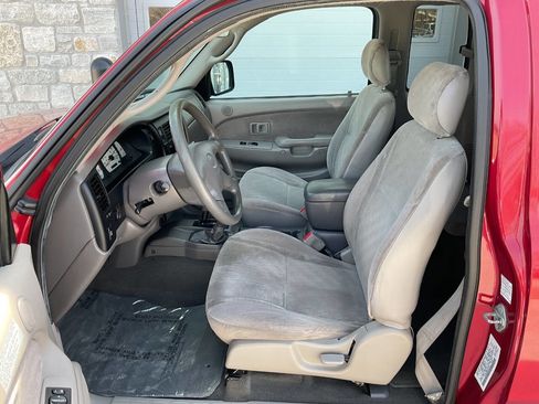 Used 2004 Toyota Tacoma 4x4 Xtracab V6 image 13