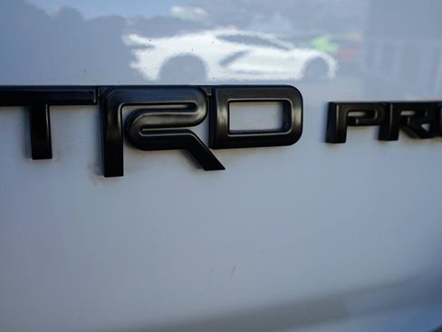Used 2017 Toyota 4Runner TRD Pro AWD/4WD image 33