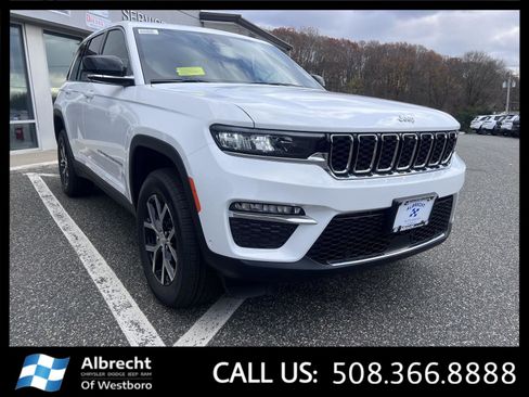 New 2025 Jeep Grand Cherokee Limited w/ Luxury Tech Group II image 7