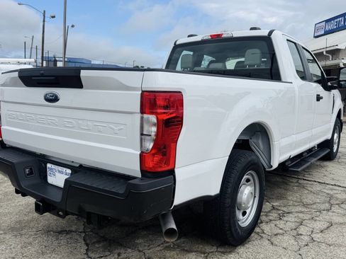 Used 2022 Ford F250 XL w/ Power Equipment Group RWD image 8
