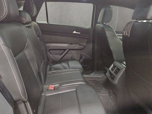 Used 2022 Volkswagen Atlas Cross Sport SE AWD/4WD image 21