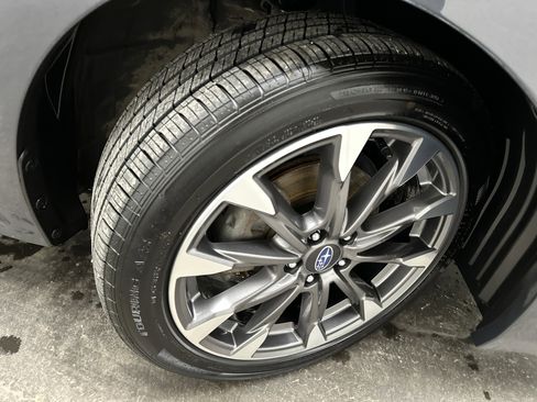 Used 2021 Subaru Impreza 2.0i Limited image 10