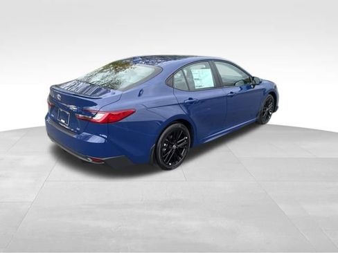 New 2026 Toyota Camry SE image 5