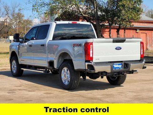 New 2026 Ford F250 XLT w/ FX4 Off-Road Package image 4