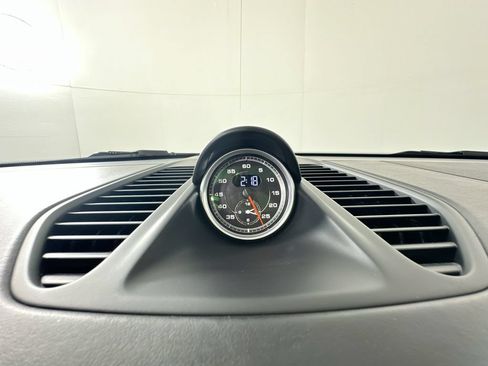 Used 2016 Porsche 911 Turbo AWD/4WD image 19