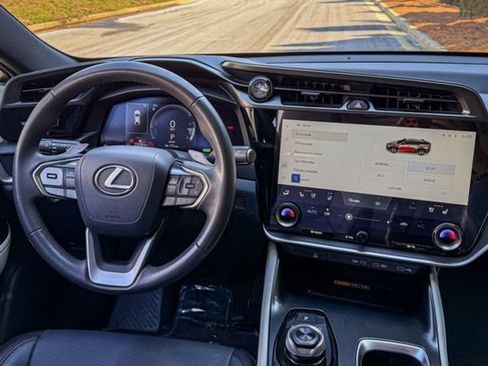 Used 2024 Lexus RZ 300e Premium image 20