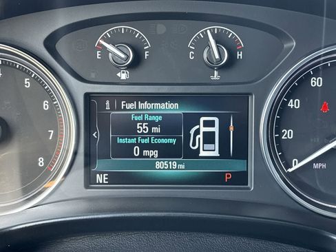 Used 2019 Buick Enclave Essence image 17