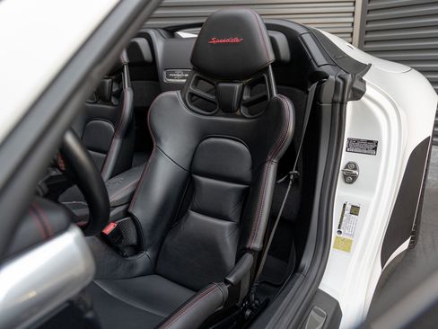 Certified 2019 Porsche 911 Speedster RWD image 5