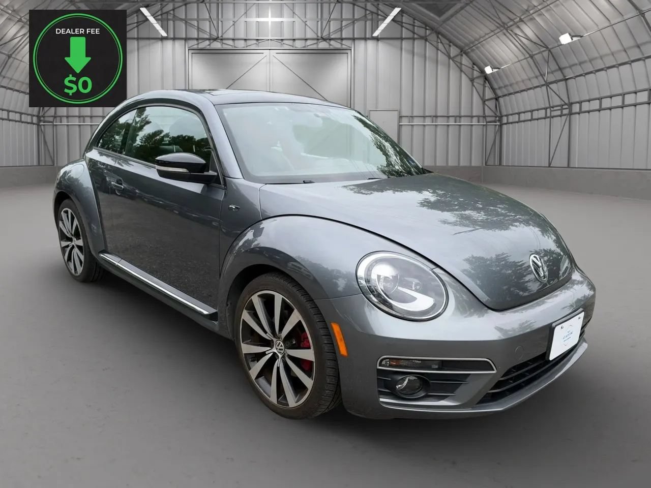 Used 2013 Volkswagen Beetle R-Line FWD image 7