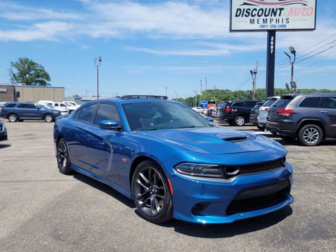 Used 2020 Dodge Charger Scat Pack RWD image 5