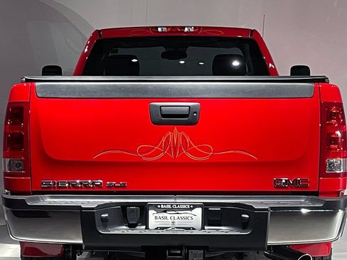 Used 2011 GMC Sierra 2500 SLE w/ SLE Preferred Package AWD/4WD image 29