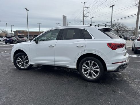 Used 2024 Audi Q3 2.0T Premium image 4