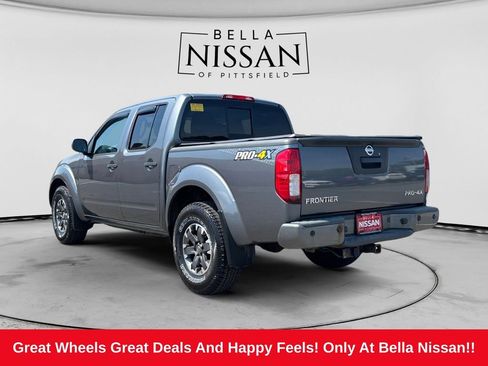 Used 2018 Nissan Frontier PRO-4X AWD/4WD image 3