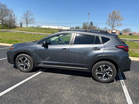 Used 2024 Subaru Crosstrek 2.0i Premium image 7