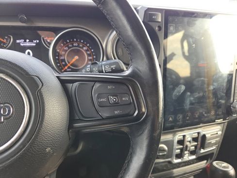 Used 2019 Jeep Wrangler Unlimited Sport S image 18