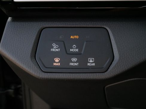 Used 2023 Volkswagen ID.4 Pro S AWD/4WD image 26