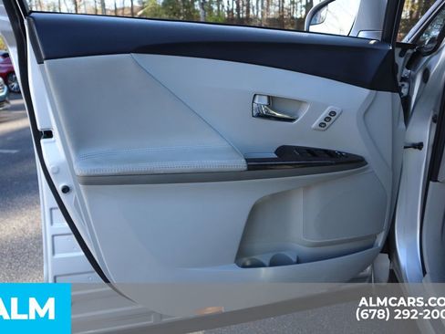Used 2013 Toyota Venza LE image 15