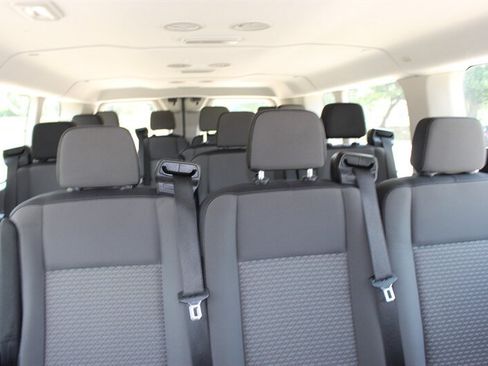 Used 2025 Ford Transit 350 XLT RWD image 11