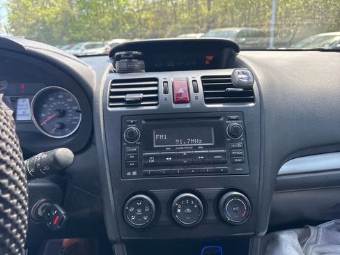 Used 2013 Subaru Crosstrek 2.0i Premium w/ Popular Pkg 1 AWD/4WD image 22