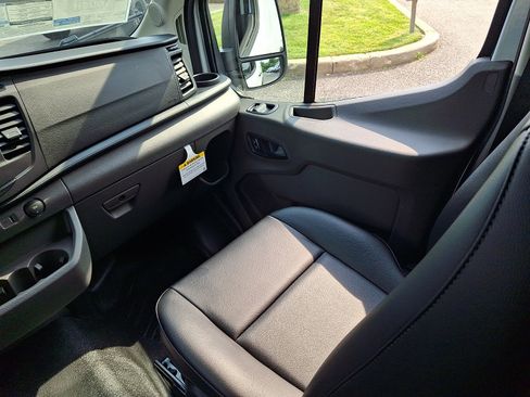 New 2026 Ford Transit 350 148 Medium Roof AWD w/ Load Area Protection Package image 9