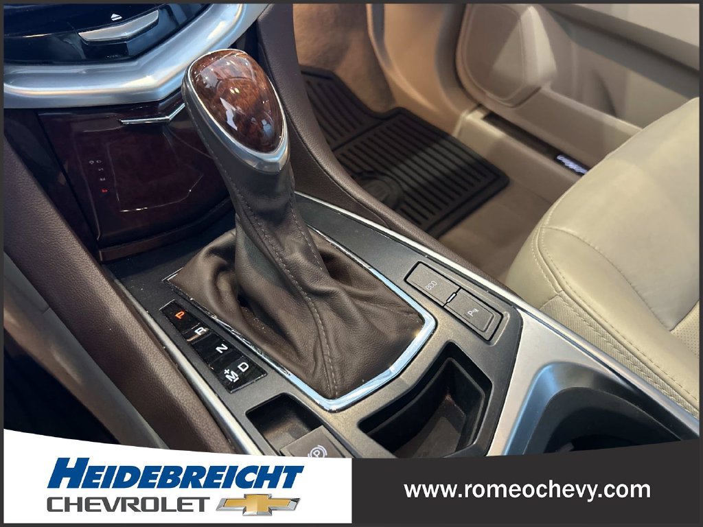 Used 2015 Cadillac SRX Luxury FWD image 24