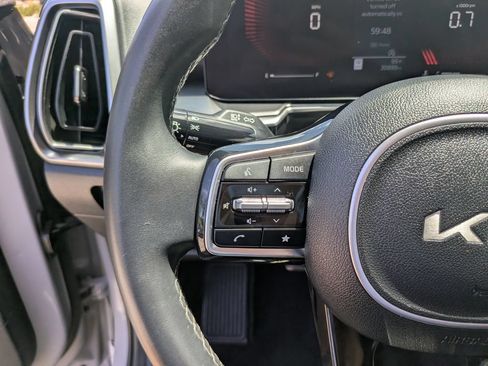 Certified 2024 Kia Sorento S FWD image 30