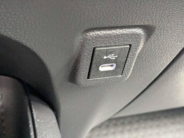 Certified 2025 Toyota Corolla SE FWD image 21