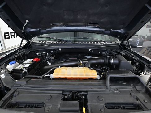 Used 2018 Ford F150 Raptor w/ Equipment Group 802A Luxury image 54