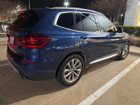 Used 2018 BMW X3 xDrive30i image 3