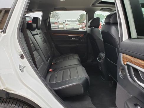 Used 2019 Honda CR-V Touring image 17