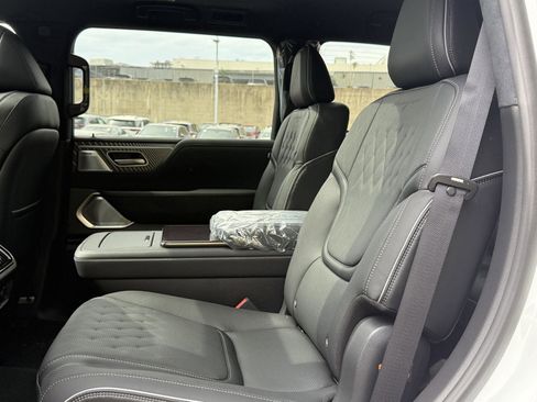 New 2026 INFINITI QX80 Autograph w/ Premium Cargo Package AWD/4WD image 20