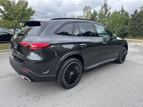 New 2026 Mercedes-Benz GLC 300 4MATIC image 3