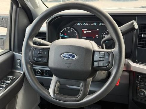 Used 2025 Ford F250 XLT AWD/4WD image 15