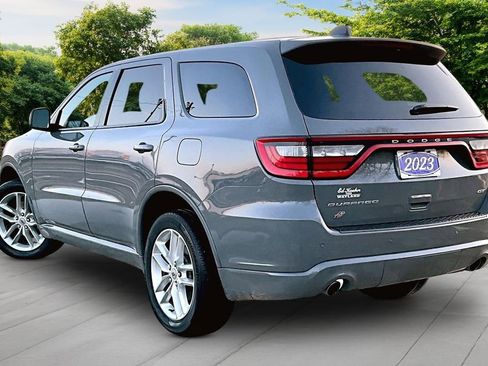 Used 2023 Dodge Durango GT image 2