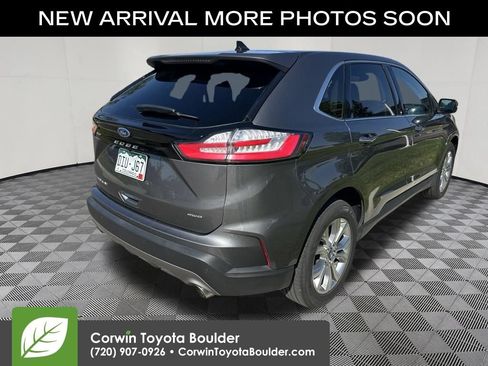 Used 2022 Ford Edge Titanium AWD/4WD image 8
