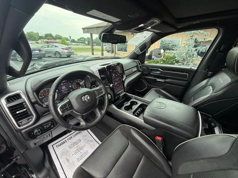 Used 2020 RAM 1500 Laramie AWD/4WD image 18