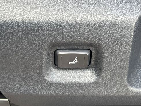 New 2026 Toyota Tacoma SR5 AWD/4WD image 10