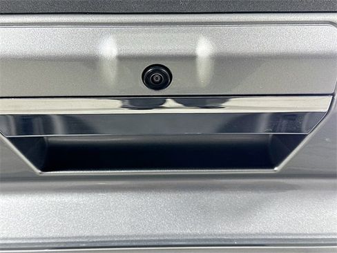 Used 2024 Ford F350 Platinum image 18