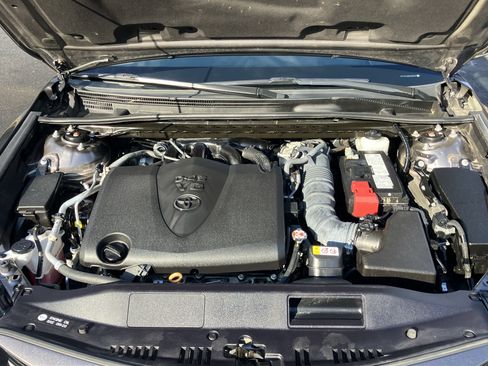 Used 2023 Toyota Camry XLE image 36