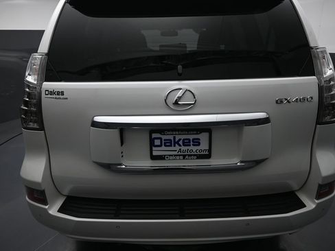 Used 2019 Lexus GX 460 Premium AWD/4WD image 35