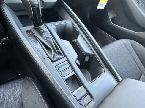 Used 2025 Honda Accord SE image 19