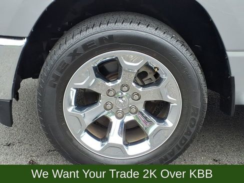 Used 2022 RAM 1500 Big Horn AWD/4WD image 11