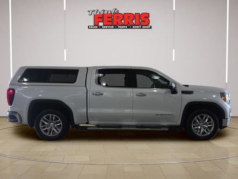 Used 2021 GMC Sierra 1500 SLT w/ SLT Premium Package AWD/4WD image 4