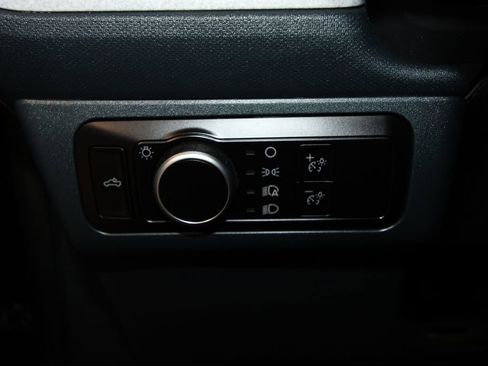 Used 2023 Ford Maverick XLT w/ Equipment Group 300A Standard image 9