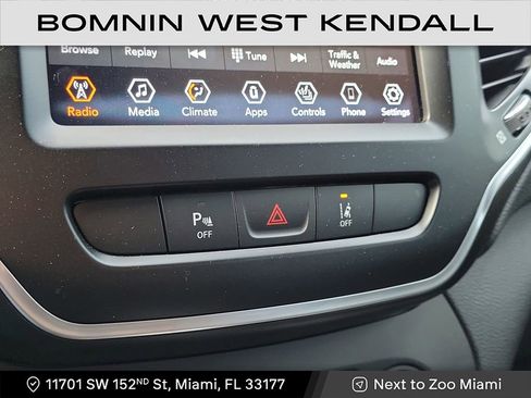 Used 2021 Jeep Cherokee Latitude Lux 80th Anniv w/ Quick Order Package 26U 80TH image 18