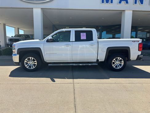 Used 2016 Chevrolet Silverado 1500 LT w/ All Star Edition AWD/4WD image 4