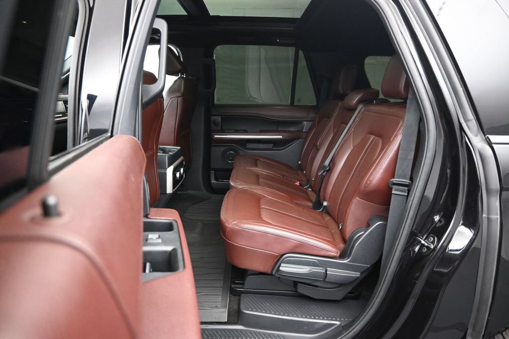 Used 2022 Ford Expedition Max Limited AWD/4WD image 13