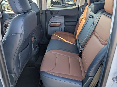 Used 2024 Ford Maverick Lariat image 13