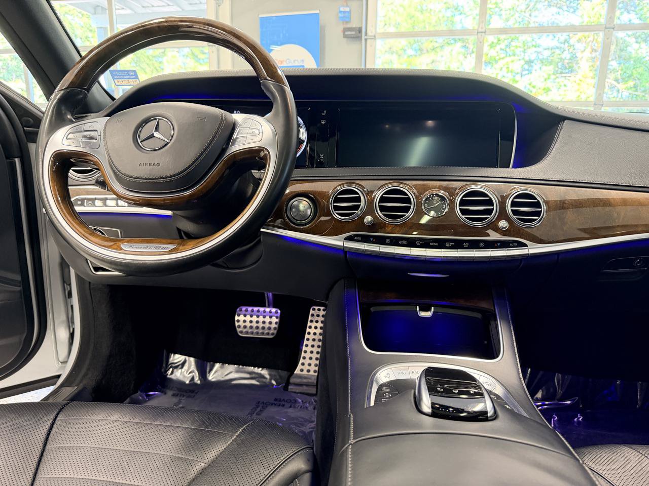 Used 2015 Mercedes-Benz S 550 Sedan image 34